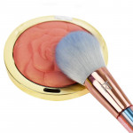 Real Techniques Кисть для румян Brush Crush 3 002 blush